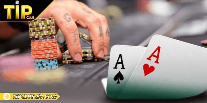 Poker Tipclub - Rèn Kỹ Năng Qua Luyện Tập Thường Xuyên 3 Học hỏi kinh nghiệm qua cộng đồng chơi Poker